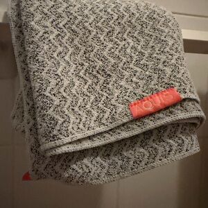 Aquis Hair Towel in color Chevron